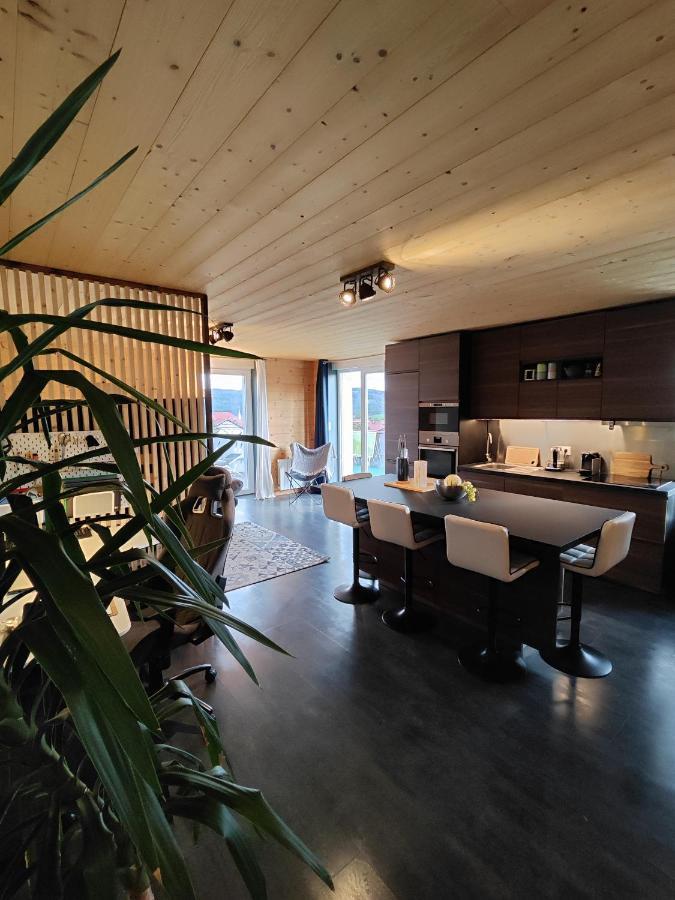 Superbe Appartement Neuf Avec Terrasse Orchamps-Vennes Eksteriør billede